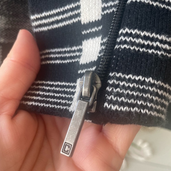 WOMENS CHAPS BLACK AND WHITE SWEATER JACKET SIZE LARGE - Picture 5 of 10